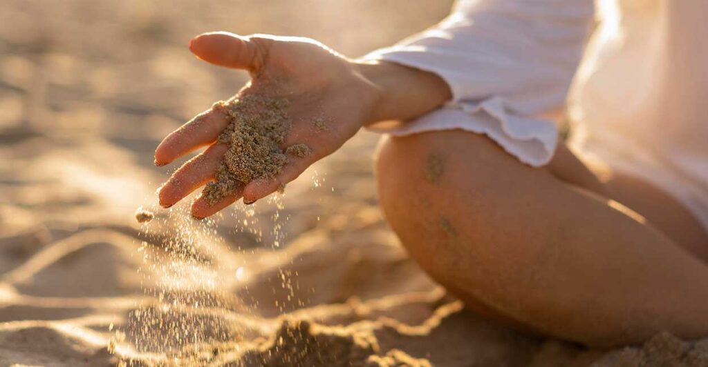 beneficios-terapia-com-areia